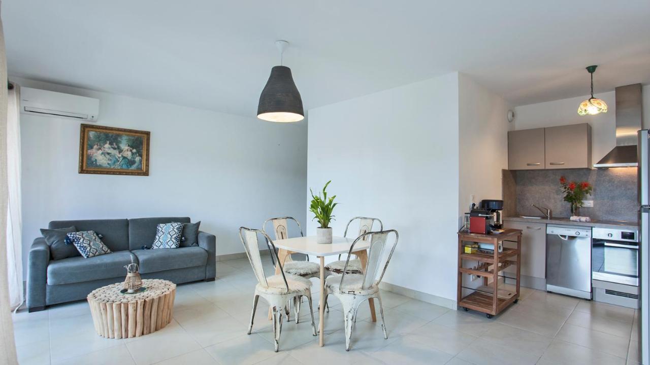 Appartement De Vacances "Fiora" A Calvi A 300M De La Plage Et Du Port Екстер'єр фото